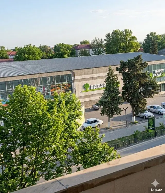 400 AZN - 3 otaqlı mənzil Kirayə (aylıq), Qazax