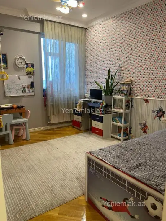 400 000 AZN - 4 otaqlı mənzil Satılır, Badamdar qəs., Səbail, Bakı