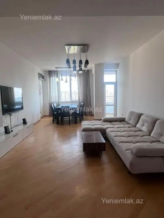 900 AZN - 3 otaqlı mənzil Kirayə (aylıq), Yasamal qəs., Yasamal, Bakı