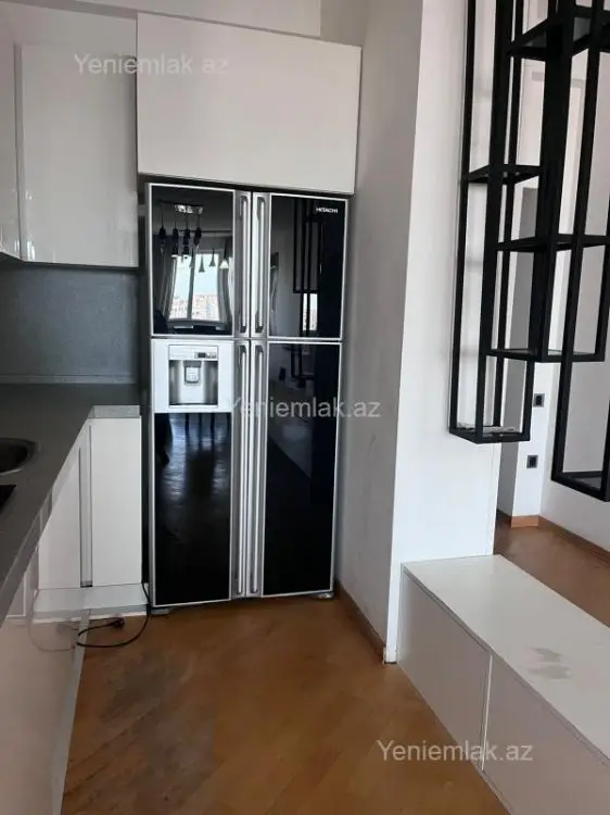 900 AZN - 3 otaqlı mənzil Kirayə (aylıq), Yasamal qəs., Yasamal, Bakı