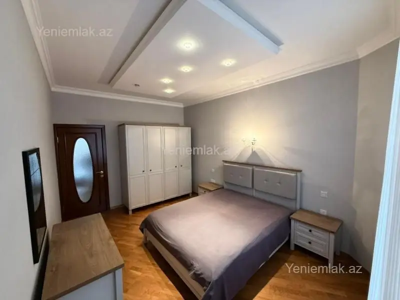 245 000 AZN - 3 otaqlı mənzil Satılır, 8-ci kilometr, Nizami, Bakı