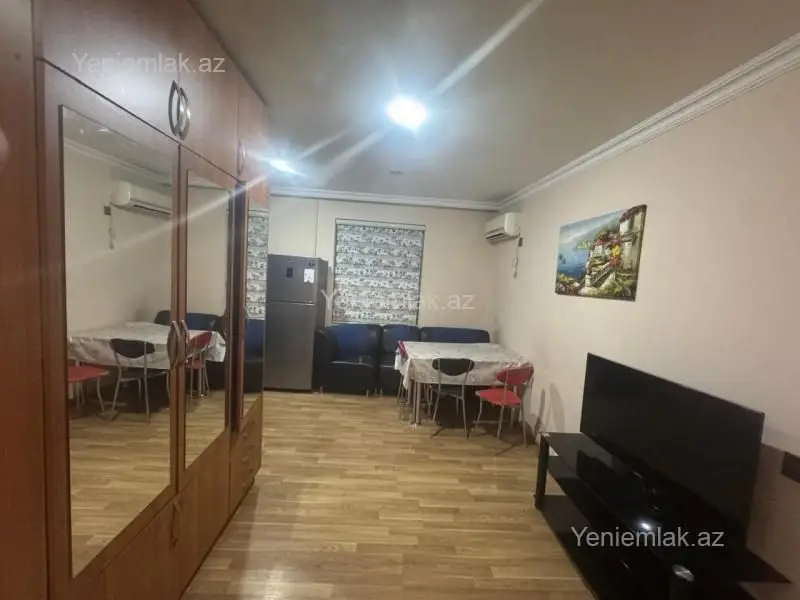 800 AZN - 3 otaqlı mənzil Kirayə (aylıq), Nərimanov, Bakı
