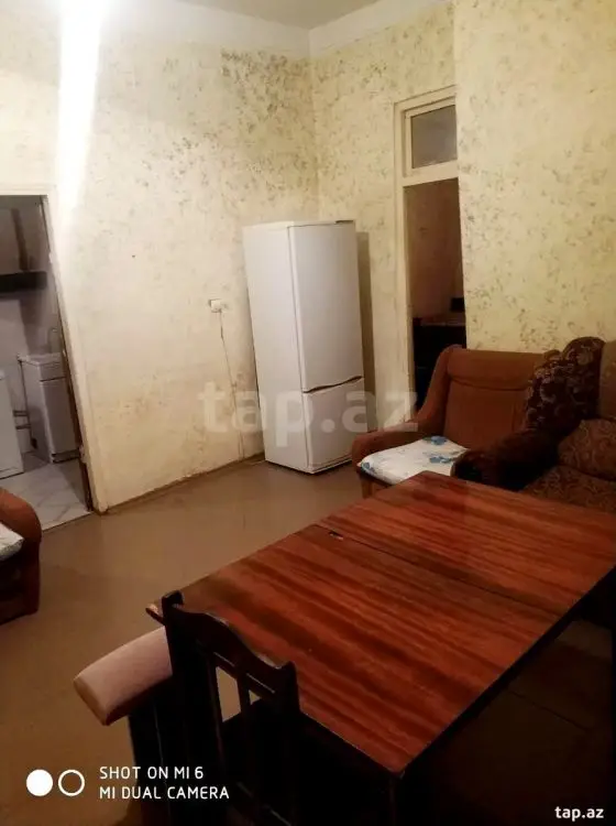 350 AZN - 3 otaqlı mənzil Kirayə (aylıq), Bakı