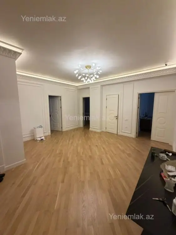 670 000 AZN - 4 otaqlı mənzil Satılır, Yasamal qəs., Yasamal, Bakı