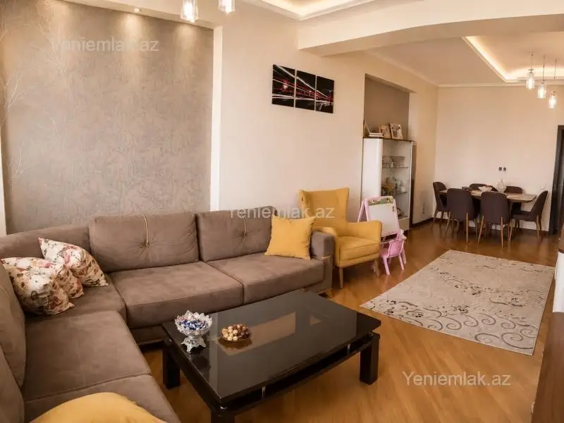 400 000 AZN - 4 otaqlı mənzil Satılır, Nəsimi, Bakı