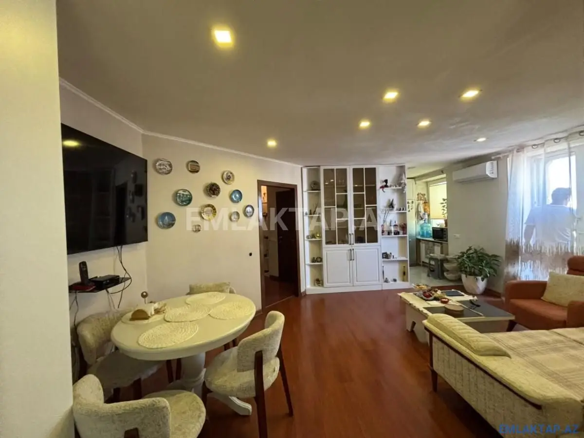 185 000 AZN - 2 otaqlı mənzil Satılır, Səbail, Bakı