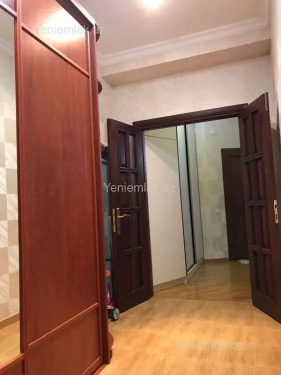 365 000 AZN - 3 otaqlı mənzil Satılır, Nizami, Bakı