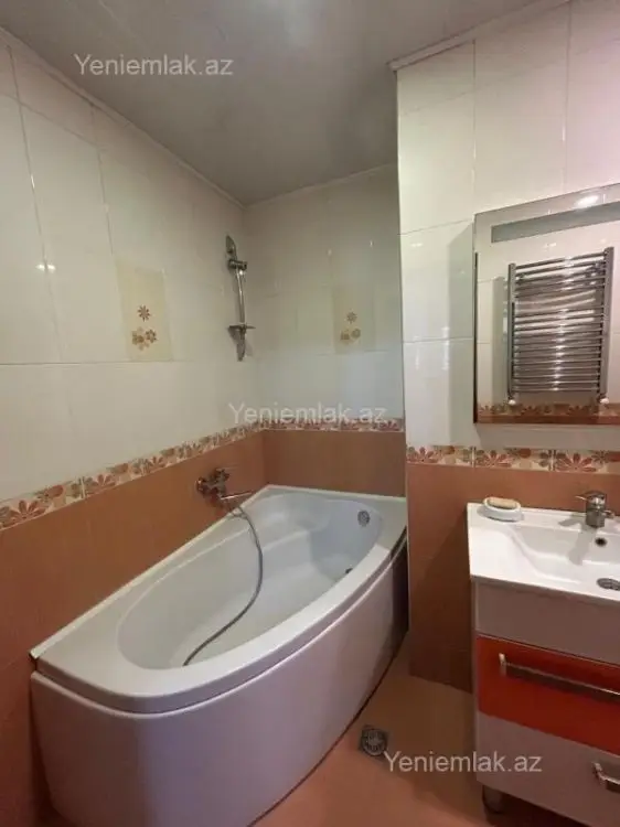 365 000 AZN - 3 otaqlı mənzil Satılır, Nizami, Bakı