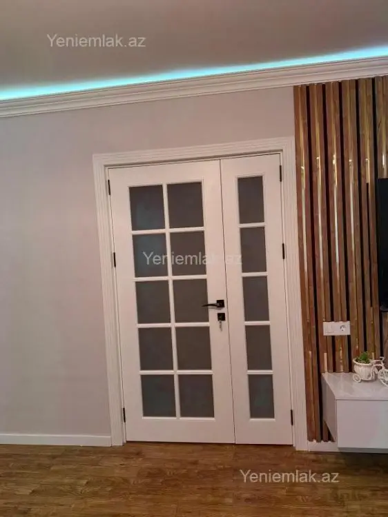 275 000 AZN - 4 otaqlı mənzil Satılır, Nizami, Bakı