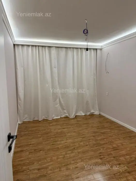275 000 AZN - 4 otaqlı mənzil Satılır, Nizami, Bakı