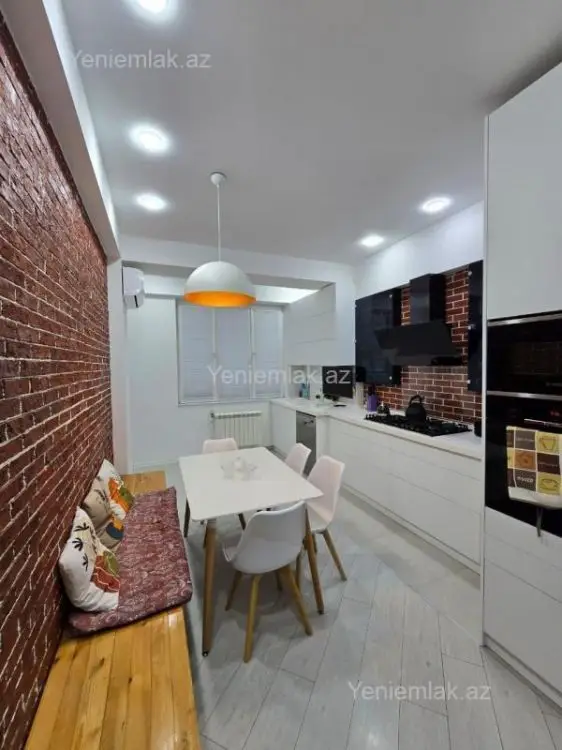 272 000 AZN - 3 otaqlı mənzil Satılır, Yeni Yasamal qəs., Yasamal, Bakı