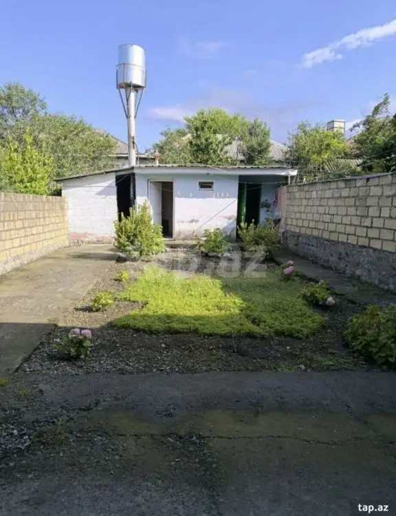 120 AZN - 3 otaqlı mənzil Kirayə (aylıq), Zaqatala