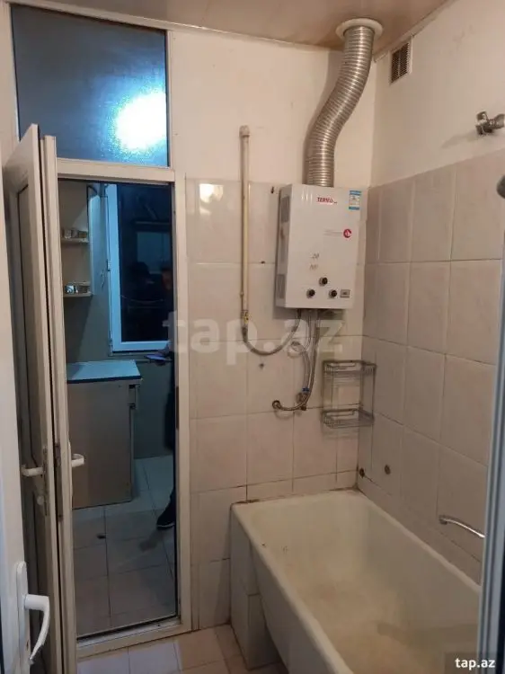 450 AZN - 2 otaqlı mənzil Kirayə (aylıq), Bakı