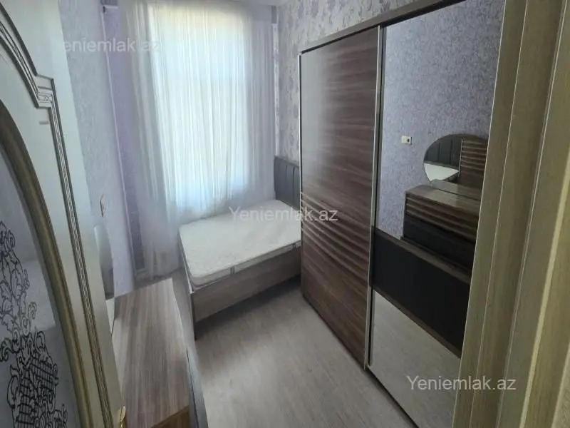 450 AZN - 3 otaqlı mənzil Kirayə (aylıq), 6-cı mikrorayon, Sumqayıt