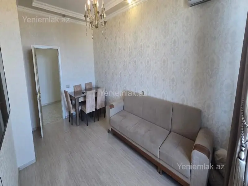 450 AZN - 3 otaqlı mənzil Kirayə (aylıq), 6-cı mikrorayon, Sumqayıt