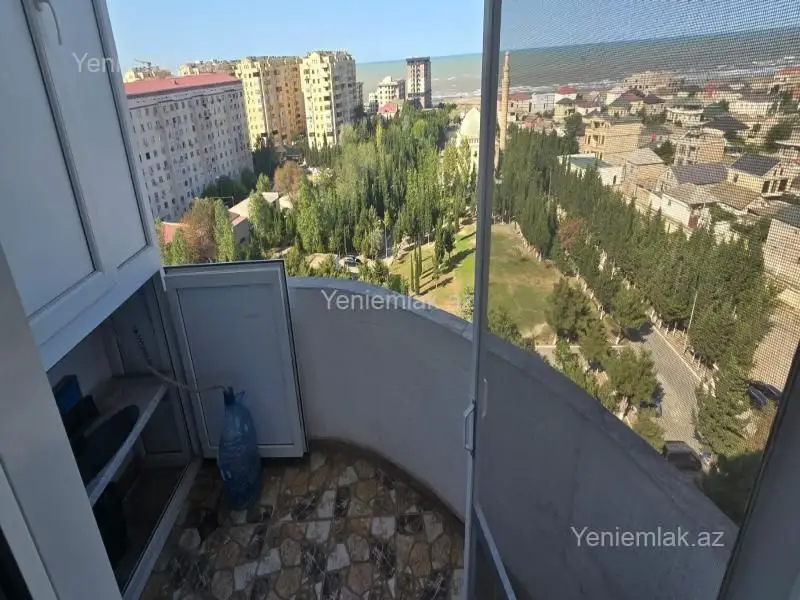 450 AZN - 3 otaqlı mənzil Kirayə (aylıq), 6-cı mikrorayon, Sumqayıt