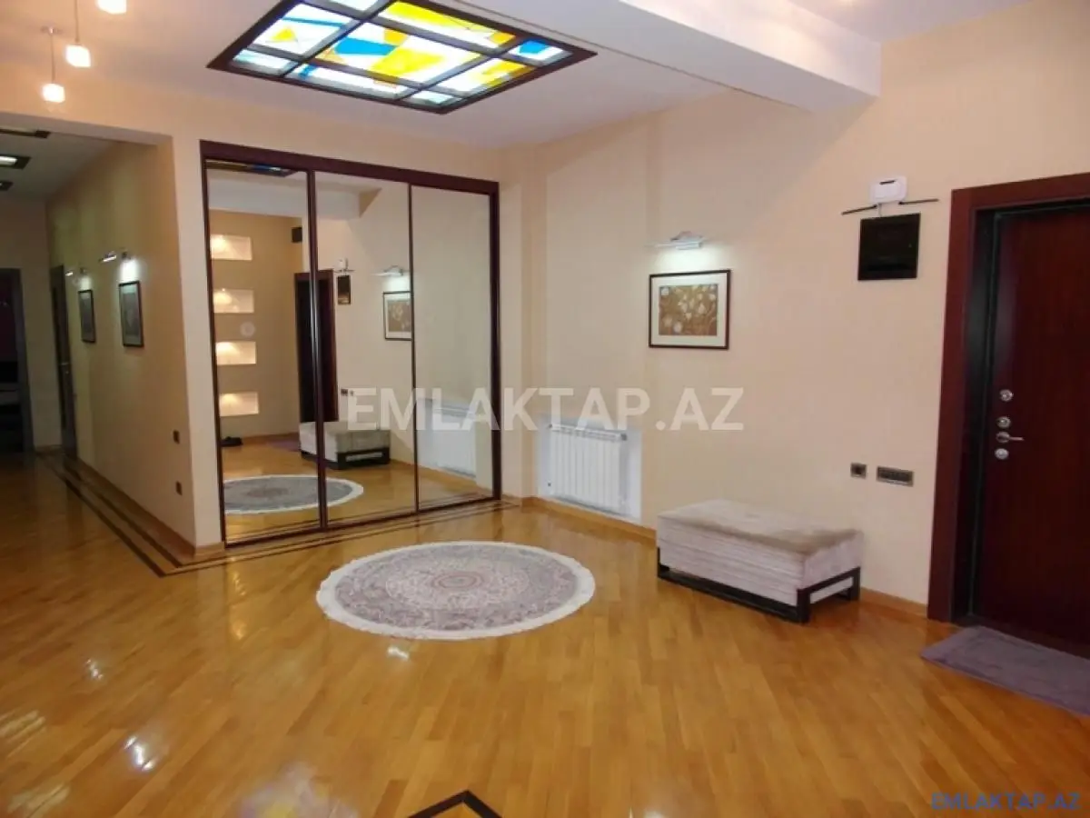 1 800 AZN - 5 otaqlı mənzil Kirayə (aylıq), Nərimanov, Bakı