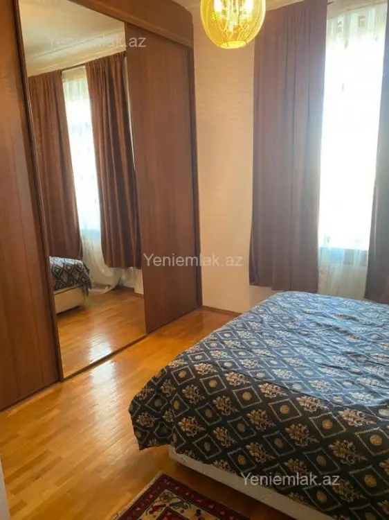 470 000 AZN - 5 otaqlı mənzil Satılır, Nizami, Bakı