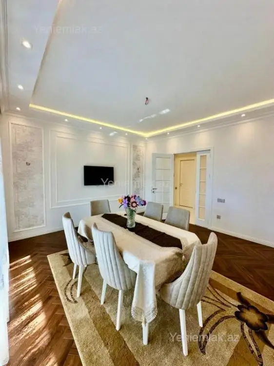 288 000 AZN - 3 otaqlı mənzil Satılır, Nizami, Bakı
