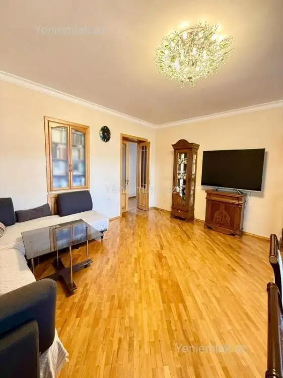 275 000 AZN - 5 otaqlı mənzil Satılır, Binəqədi qəs., Binəqədi, Bakı