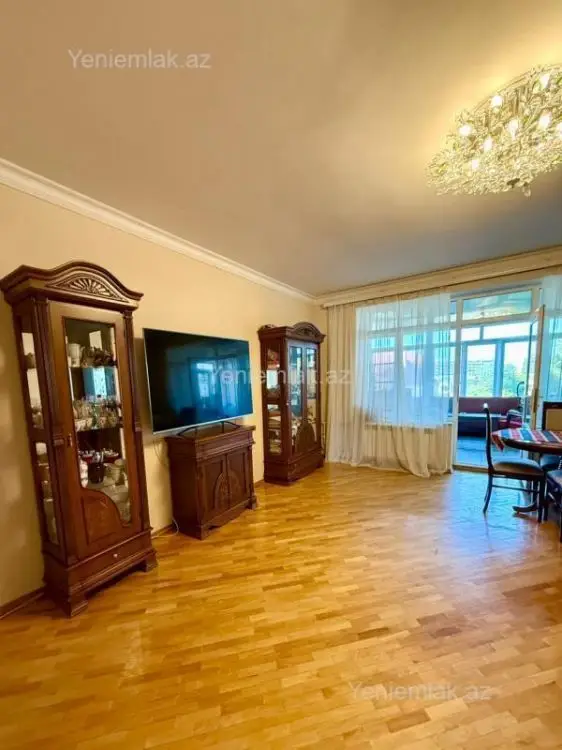 275 000 AZN - 5 otaqlı mənzil Satılır, Binəqədi qəs., Binəqədi, Bakı