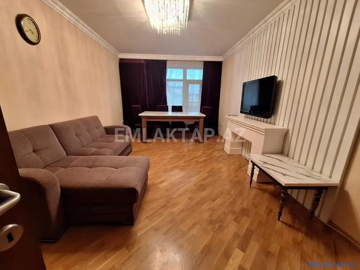 800 AZN - 3 otaqlı mənzil Kirayə (aylıq), Yasamal qəs., Yasamal, Bakı