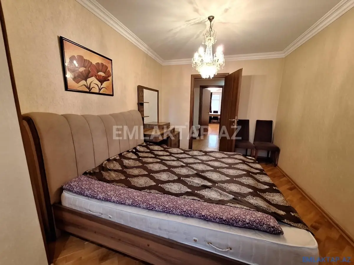 800 AZN - 3 otaqlı mənzil Kirayə (aylıq), Yasamal qəs., Yasamal, Bakı