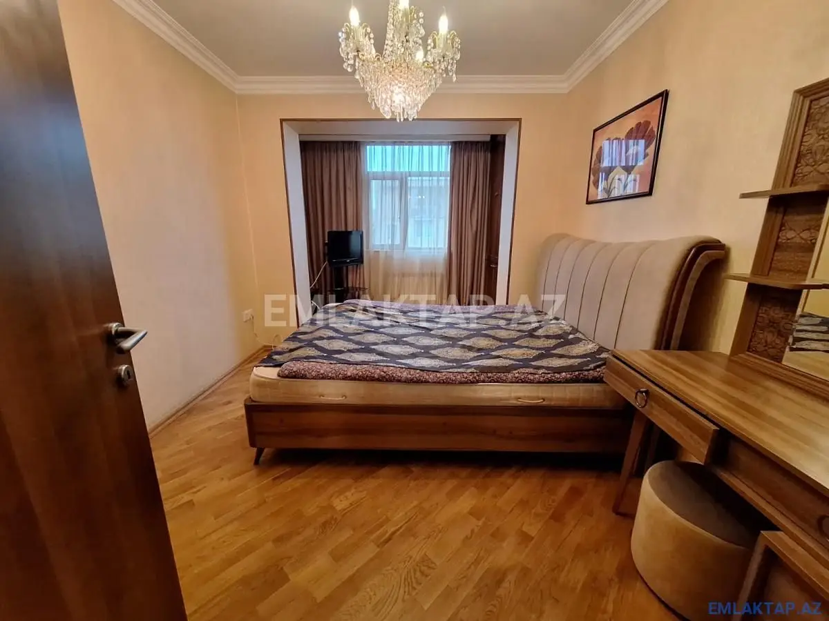 800 AZN - 3 otaqlı mənzil Kirayə (aylıq), Yasamal qəs., Yasamal, Bakı