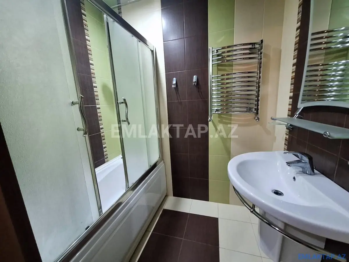 800 AZN - 3 otaqlı mənzil Kirayə (aylıq), Yasamal qəs., Yasamal, Bakı