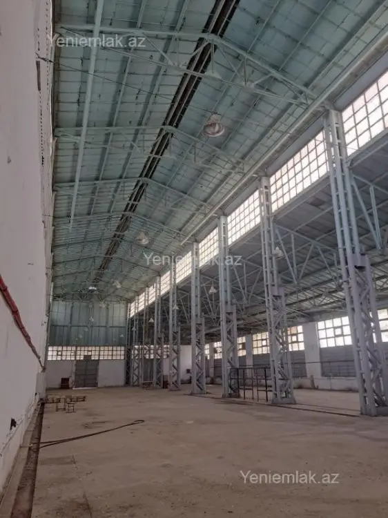 13 000 AZN - 2200 m² Obyekt / Ofis Kirayə (aylıq), Binəqədi qəs., Binəqədi, Bakı