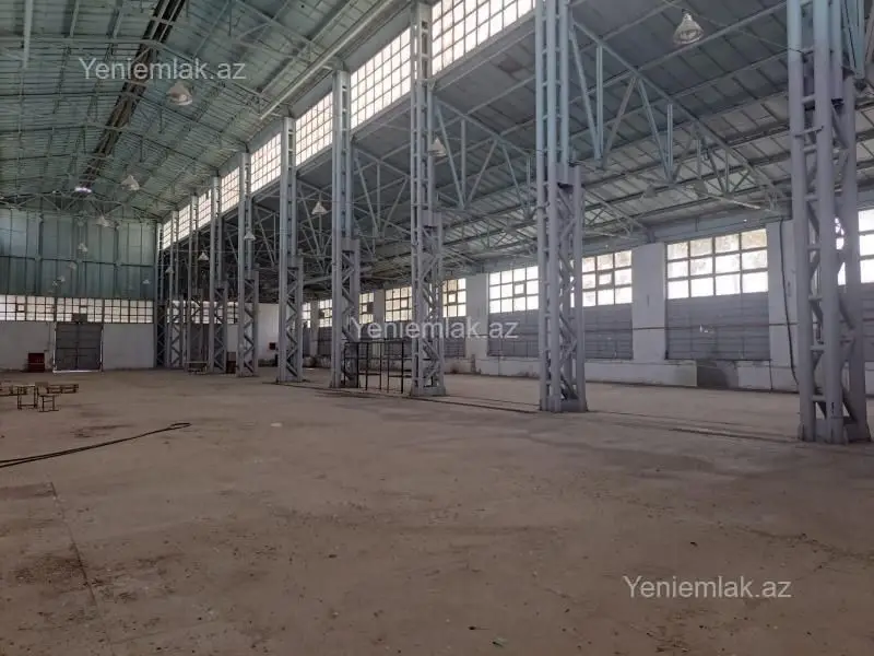 13 000 AZN - 2200 m² Obyekt / Ofis Kirayə (aylıq), Binəqədi qəs., Binəqədi, Bakı