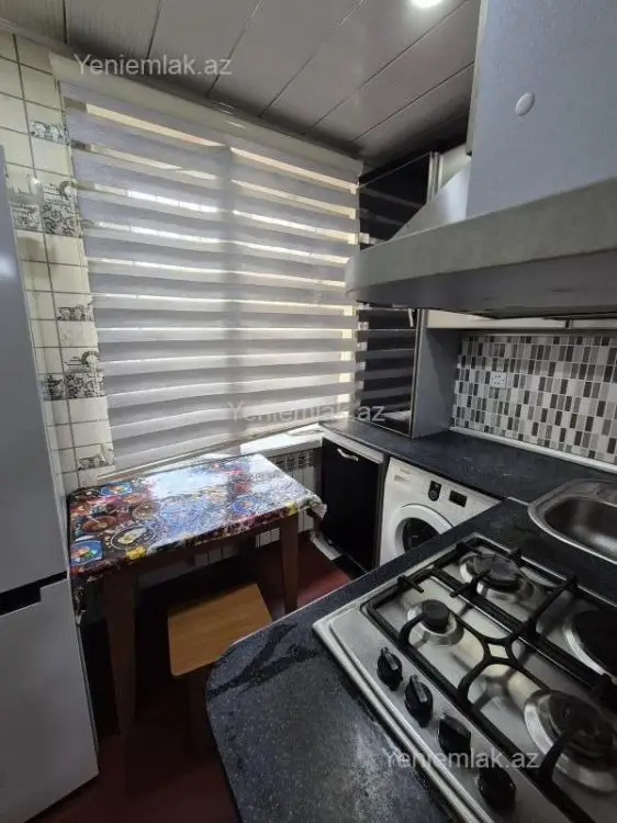 350 AZN - 2 otaqlı mənzil Kirayə (aylıq), 1-ci mikrorayon, Sumqayıt