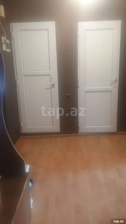 700 AZN - 3 otaqlı mənzil Kirayə (aylıq), Bakı