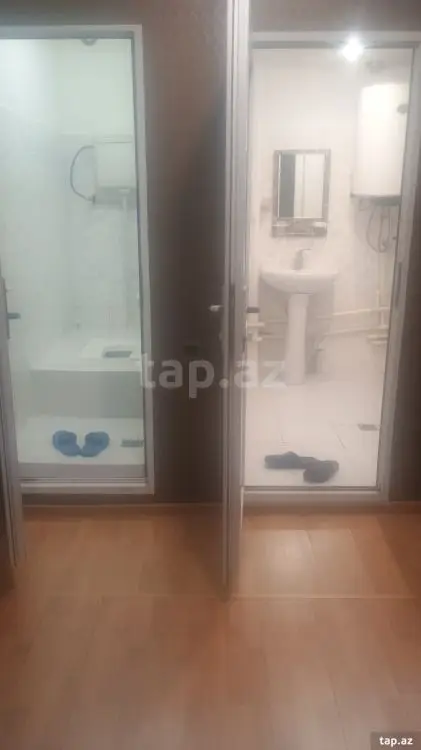 700 AZN - 3 otaqlı mənzil Kirayə (aylıq), Bakı