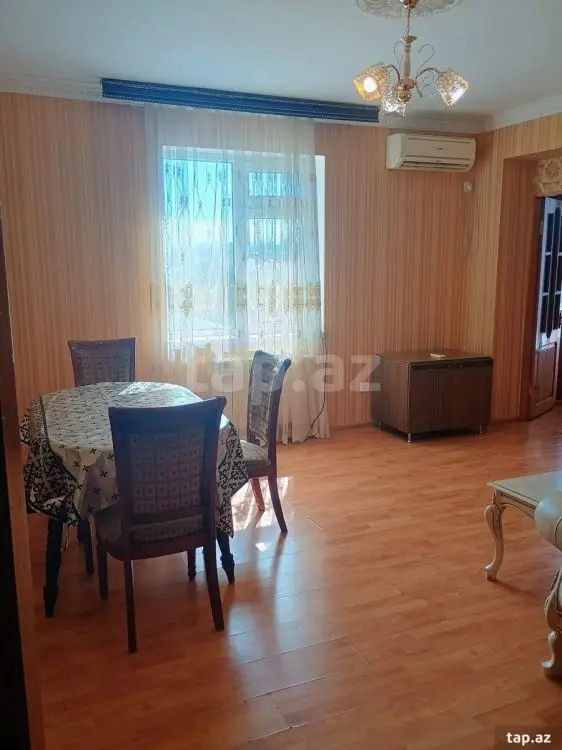 700 AZN - 3 otaqlı mənzil Kirayə (aylıq), Bakı