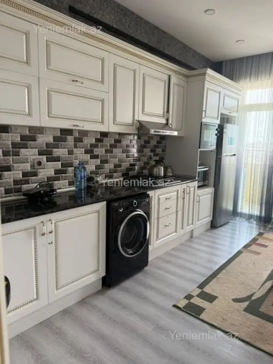 800 AZN - 4 otaqlı mənzil Kirayə (aylıq), 6-cı mikrorayon, Sumqayıt