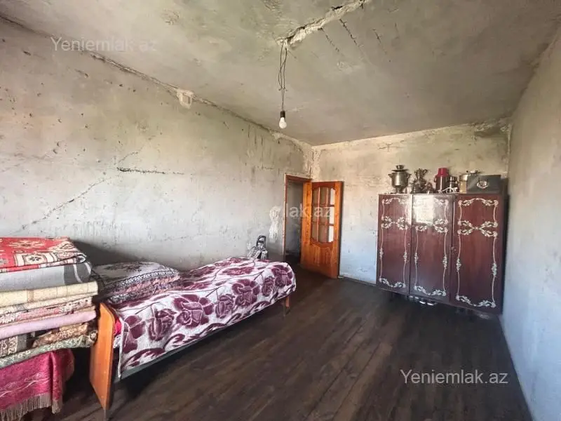 245 000 AZN - 4 otaqlı mənzil Satılır, Nizami, Bakı