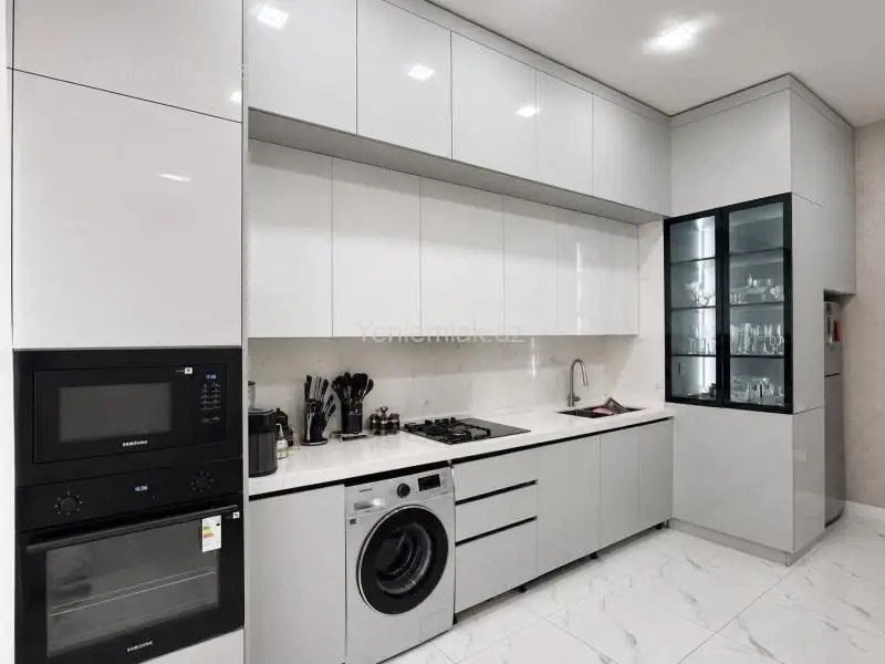 555 000 AZN - 4 otaqlı mənzil Satılır, Nərimanov, Bakı