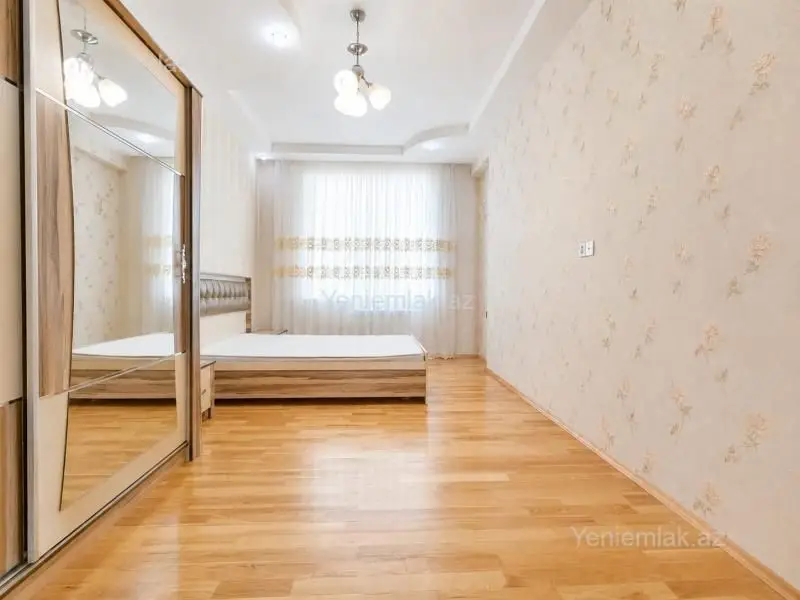 1 000 AZN - 3 otaqlı mənzil Kirayə (aylıq), Nizami, Bakı