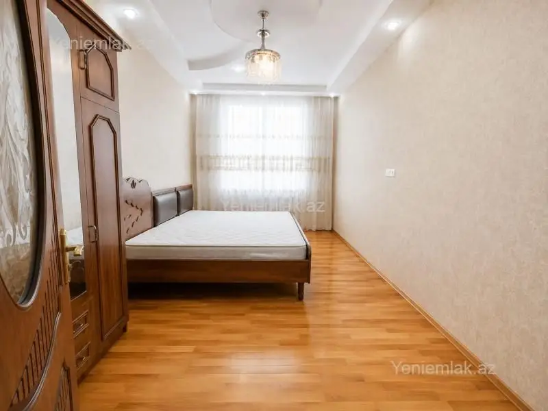 1 000 AZN - 3 otaqlı mənzil Kirayə (aylıq), Nizami, Bakı