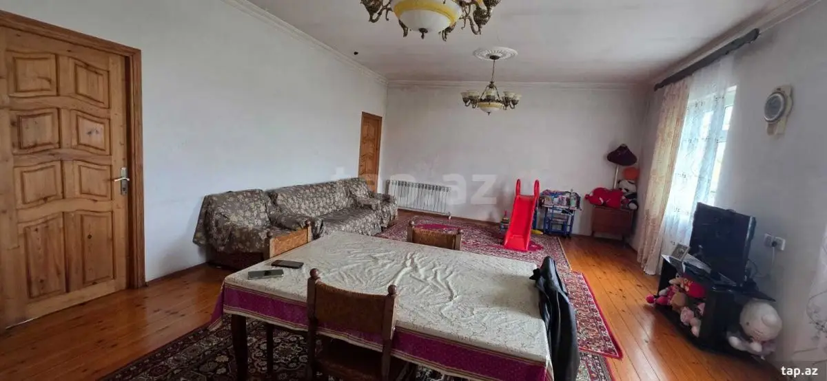 300 AZN - 3 otaqlı mənzil Kirayə (aylıq), Xaçmaz