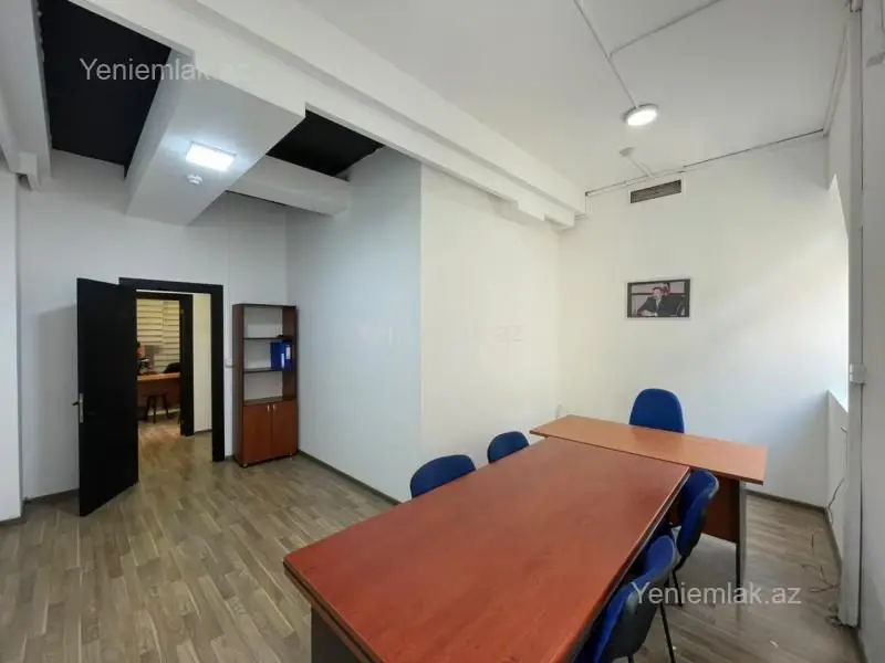 1 100 AZN - 60 m² Obyekt / Ofis Kirayə (aylıq), Səbail, Bakı