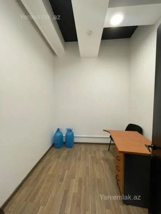 1 100 AZN - 60 m² Obyekt / Ofis Kirayə (aylıq), Səbail, Bakı
