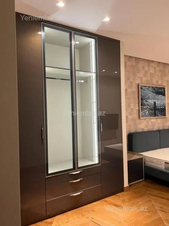 2 500 AZN - 3 otaqlı mənzil Kirayə (aylıq), Xətai, Bakı