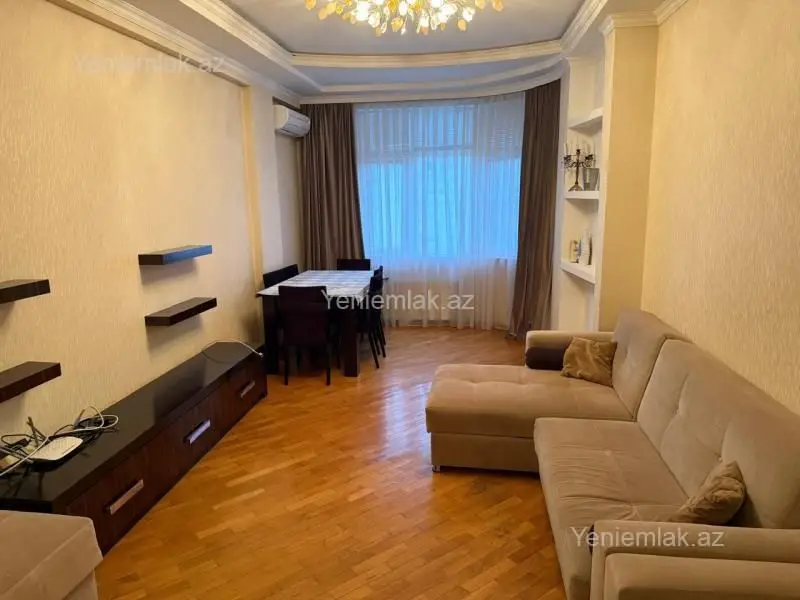 900 AZN - 3 otaqlı mənzil Kirayə (aylıq), Yasamal qəs., Yasamal, Bakı