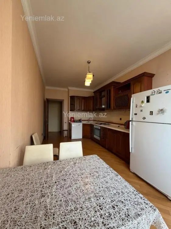415 000 AZN - 3 otaqlı mənzil Satılır, Yasamal qəs., Nizami, Bakı