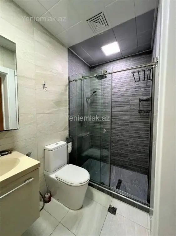 3 500 AZN - 3 otaqlı mənzil Kirayə (aylıq), Səbail, Bakı