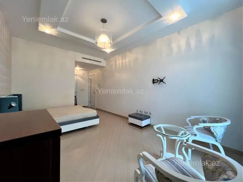 3 500 AZN - 3 otaqlı mənzil Kirayə (aylıq), Səbail, Bakı