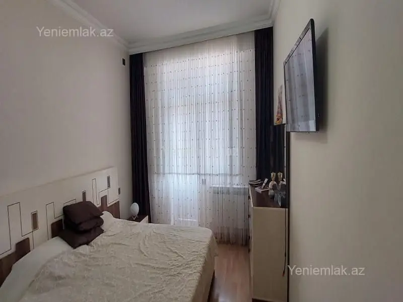280 000 AZN - 4 otaqlı mənzil Satılır, Yeni Yasamal qəs., Yasamal, Bakı