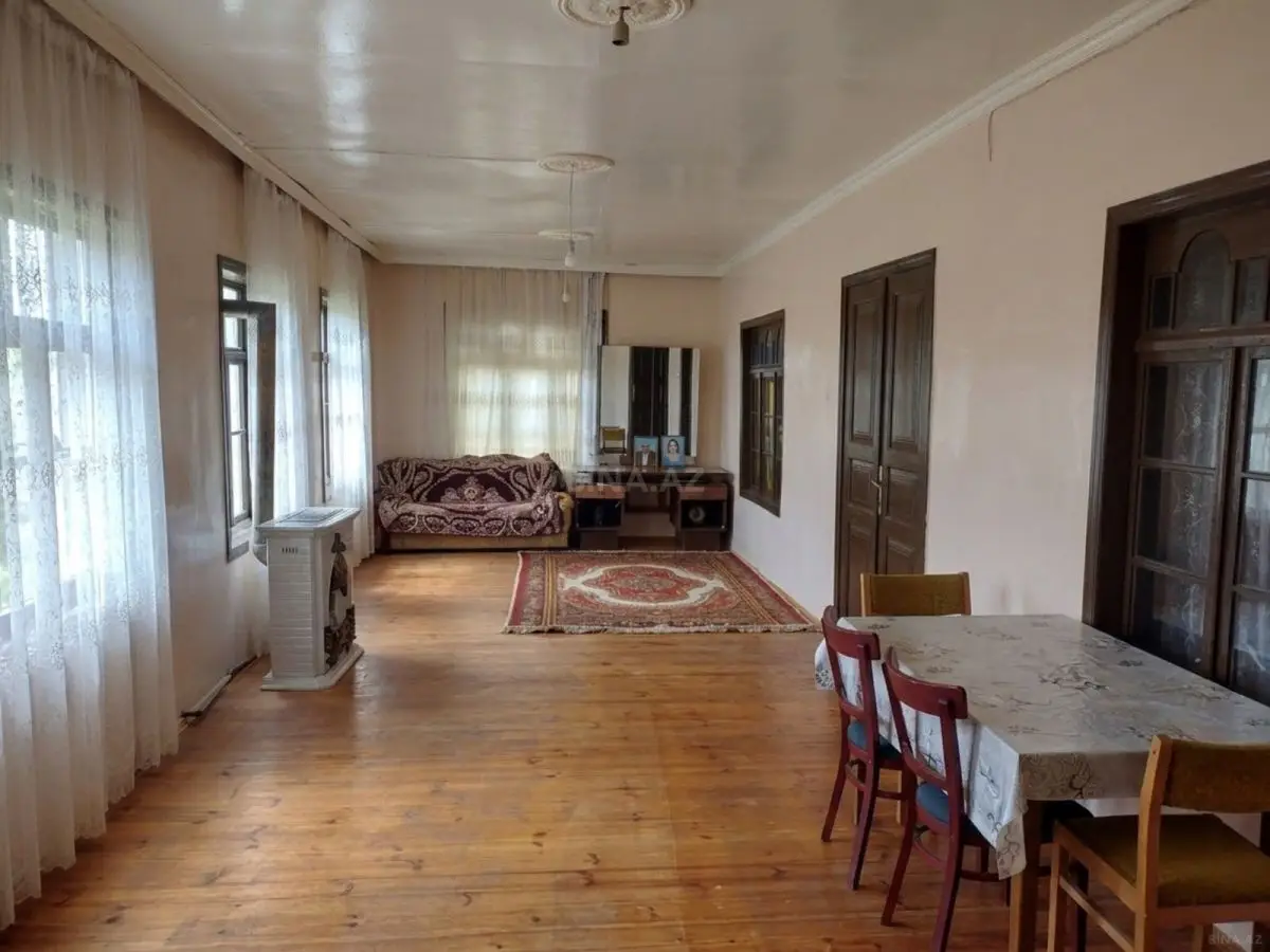 100 000 AZN - 4 otaqlı mənzil Satılır, Sabirabad